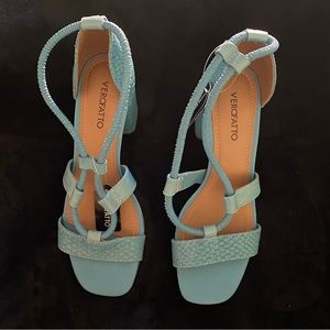 1 pair Brazilian Leather 3” heal aqua color